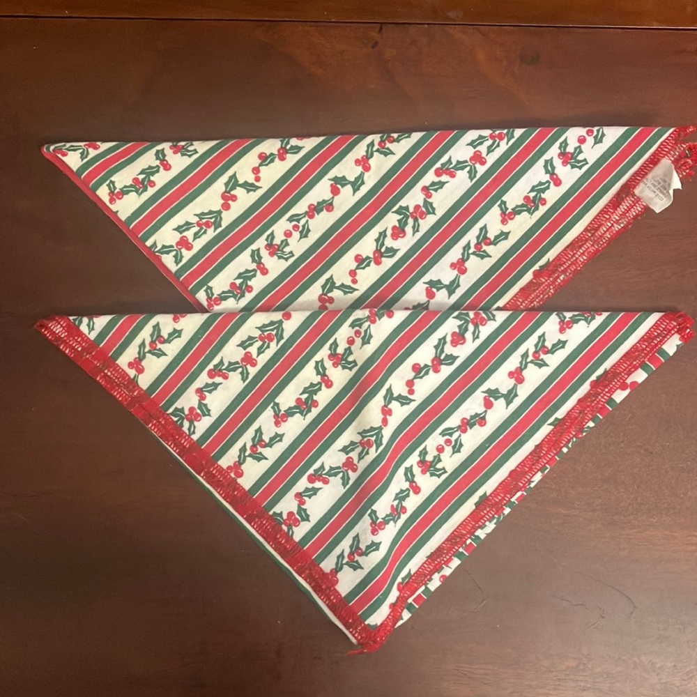 Set of 2 Vintage 1992 Lillian Vernon Christmas Striped Holly Napkins / Linens